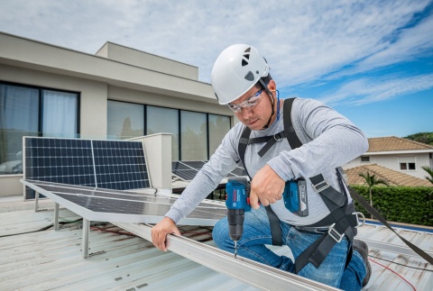Wiertarko-wkrętarka udarowa Bosch GSB 185-LI 50Nm bezszczotkowa 18V
