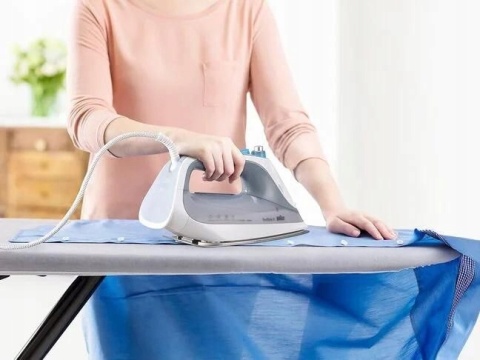 Żelazko parowe Braun TexStyle 9 SI9270WH 3000W z funkcją iCare