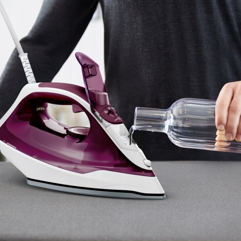 Żelazko parowe Tefal Express Steam 2400W z funkcją Anti-Drip 270ml