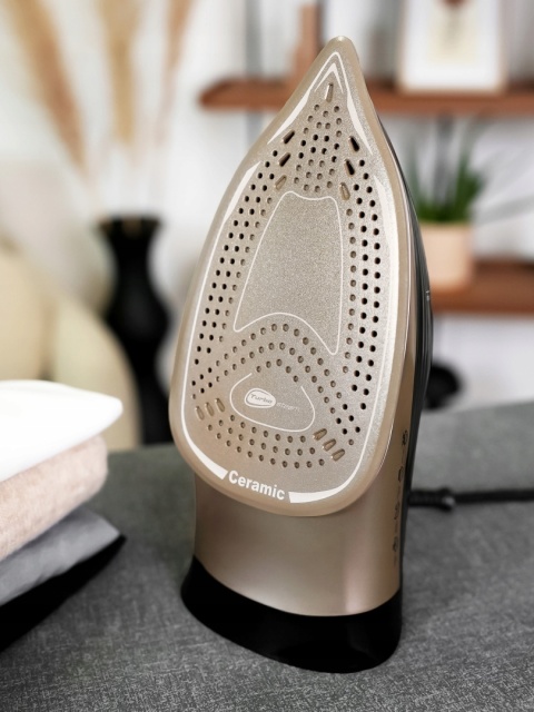 Żelazko parowe Mozano Perfect Smooth 3200W ceramiczne ANTI-DRIP 250g/min