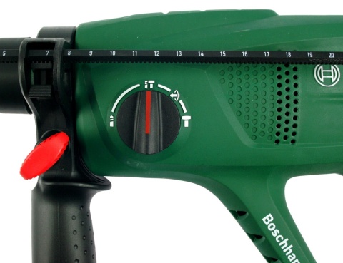 Młotowiertarka Bosch SDS-Plus 550W 1,5J - Wiercenie i Kucie w Betonie