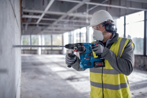 Młotowiertarka akumulatorowa Bosch 18V-28 SDS-Plus, bezszczotkowa, 3.3J