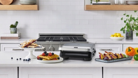 Opiekacz Braun SnackMaker 5 w 1 - Tosty, Gofry, Grill 800W