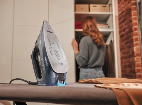 ŻELAZKO PAROWE BRAUN TEXSTYLE 9 SI9682.DB 3200W FREEGLIDE 3D ICARE