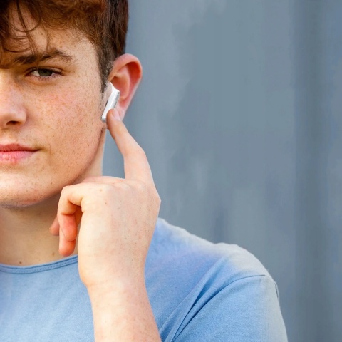 BEZPRZEWODOWE SŁUCHAWKI DOKANAŁOWE BLUETOOTH 5.3 Z MIKROFONEM BIAŁE X-BASS