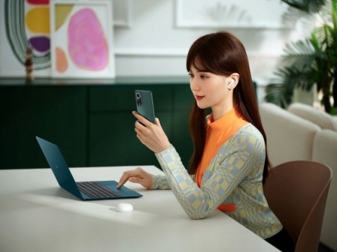 BEZPRZEWODOWE SŁUCHAWKI DOUSZNE AKTYWNA REDUKCJA SZUMÓW HUAWEI FREEBUDS 5I