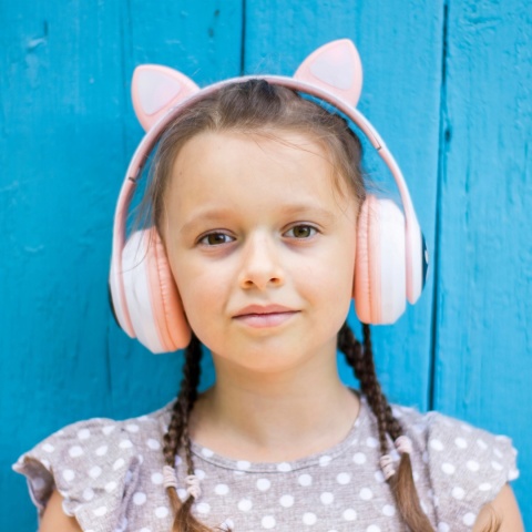 BEZPRZEWODOWE SŁUCHAWKI NAUSZNE KOCIE USZY BLUETOOTH LED RGB DLA DZIECKA
