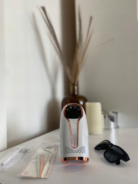 DEPILATOR IPL DO WŁOSÓW CIAŁA LASEROWY BIKINI NÓG DEPILACJA BEZBOLESNY