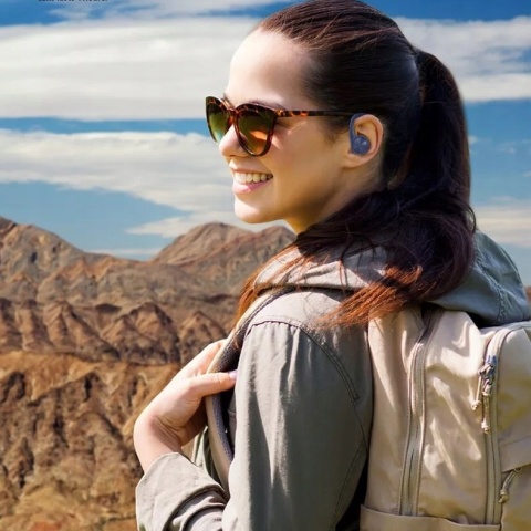 DOKANAŁOWE SŁUCHAWKI BEZPRZEWODOWE MIKROFON WYŚWIETLACZ LED NIEBIESKI IPX5