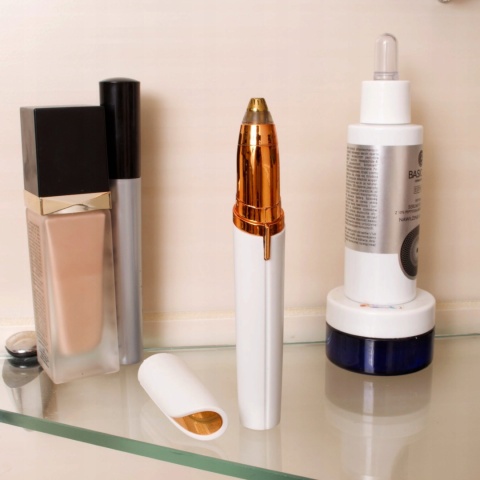 TRYMER DEPILATOR DO BRWI TWARZY GOLARKA DLA KOBIET