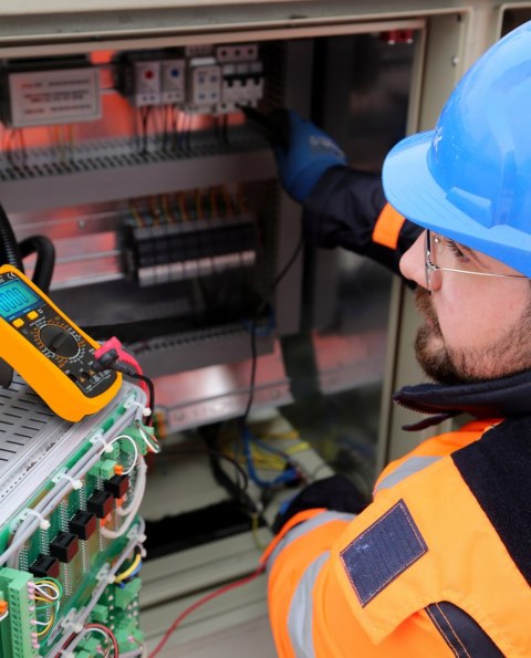 Multimetr Cyfrowy Lcd Miernik Prądu Napięcia Temperatury Uniwersalny