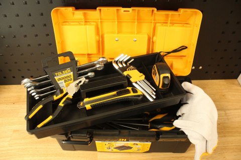 Zestaw Narzędzi Dewalt 34 Szt. Walizka Klucze Imbusy Wkrętaki Młotek