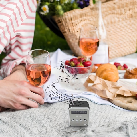 MINI BEZPRZEWODOWY GŁOŚNIK PRZENOŚNY RADIO FM BLUETOOTH MP3 LED USB RETRO