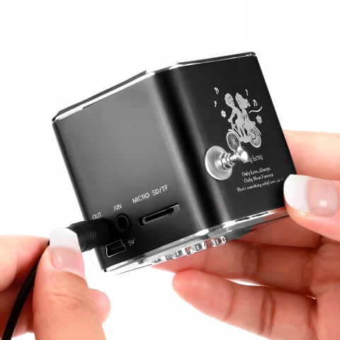 MINI BEZPRZEWODOWY GŁOŚNIK PRZENOŚNY RADIO FM BLUETOOTH MP3 LED USB RETRO