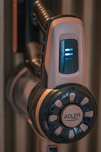 Odkurzacz Pionowy Adler Ad 7044 Bezprzewodowy Bezworkowy Turbo Hepa 40Min