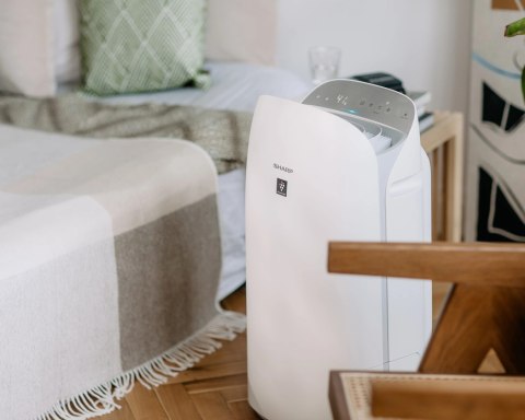 Oczyszczacz Powietrza Sharp Ua-Kcp100e-W Z Nawilżaczem I Jonizacją