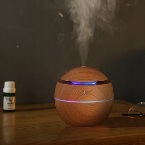 Ultradźwiękowy Nawilżacz Powietrza Z Dyfuzorem I Aromaterapią Usb 200Ml Led