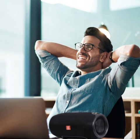 BEZPRZEWODOWY MOCNY BOOMBOX BLUETOOTH 4.1 RADIO FM USB/SD 2200MAH POWERBANK