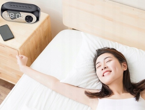 MULTIFUNKCYJNY GŁOŚNIK LUSTRZANY BLUETOOTH 5.0 ZEGAR RADIO ALARM LED CZARNY