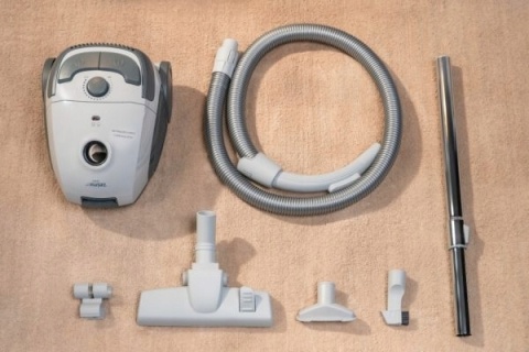 ODKURZACZ WORKOWY ZELMER TRADYCYJNY ZVC221 JÓZEK NIEZAWODNY 800W