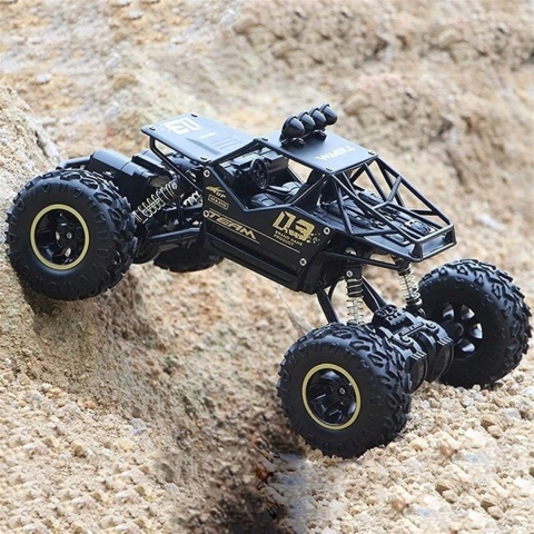 RC AUTO TERENOWE CZARNE 1:16 METAL 4X4, 2 SILNIKI, AMORTYZATORY ANTYKOLIZJA