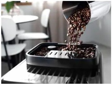 Ekspres Ciśnieniowy Delonghi 1450W Z Automatycznym Spieniaczem Mleka