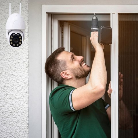 Obrotowa Kamera Zewnętrzna Wifi 2Mp 4X Zoom Z Detekcją Ruchu I Kartą 32Gb