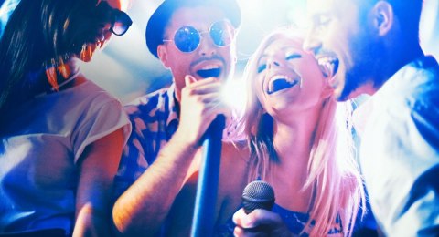 Głośnik Sieciowy Panasonic Ua30 Bluetooth Karaoke Usb Fm Z Airquake Bass