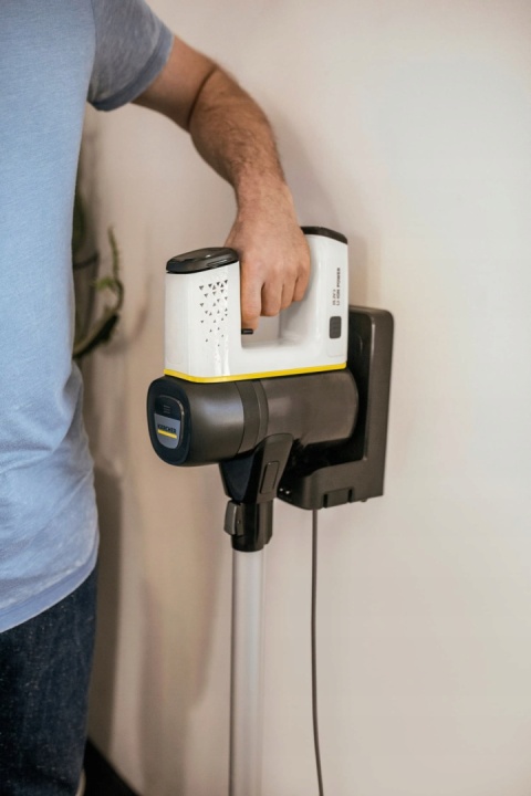 BEZPRZEWODOWY ODKURZACZ PIONOWY BEZWORKOWY LED Z AKUMULATOREM KARCHER VC 6