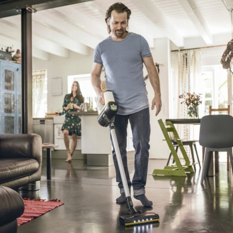 BEZPRZEWODOWY ODKURZACZ PIONOWY BEZWORKOWY LED Z AKUMULATOREM KARCHER VC 6