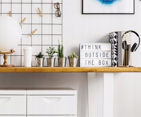 GŁOŚNIK PRZENOŚNY STYL RETRO BEZPRZEWODOWY Z RADIEM, MICROSD, POWERBANK 10W