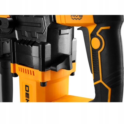 MŁOT UDAROWY SDS+ DEKO INDUSTRIAL 6J 1500W - WALIZKA, 3 WIERTŁA, DŁUTA