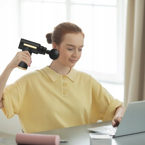 PISTOLET DO MASAŻU CIAŁA MOCNY MASAŻER WIBRACYJNY DOMOWY TERAPEUTA