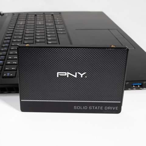 Dysk Ssd Pny Cs900 2Tb 2,5 Cala Sata Iii 550Mb/S 530Mb/S Cichy Wytrzymały