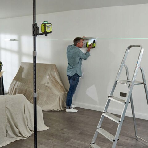 Laser Krzyżowy Ryobi Zielony 360° Samopoziomowanie, 25M, 4Xaa, Ochrona Guma