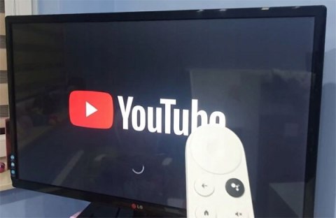 Odtwarzacz Google Chromecast 4.0 Z Google Tv, Hdr, Wi-Fi, Pilot Głosowy