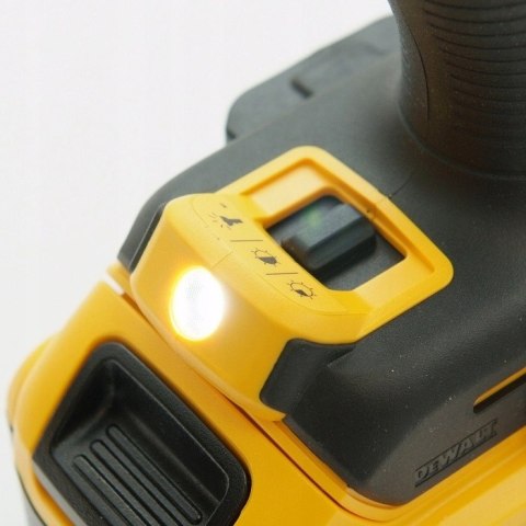 Wiertarko-Wkrętarka Dewalt 18V Xr Bez Udaru 70Nm Akum 5.0Ah + Ładowarka