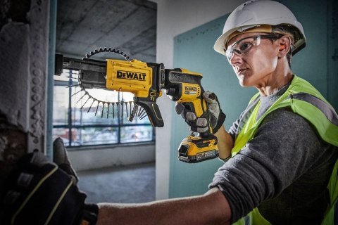 Wkrętarka Do Płyt Karton-Gips 18V Dewalt Bezszczotkowa Z Led + Magazynek