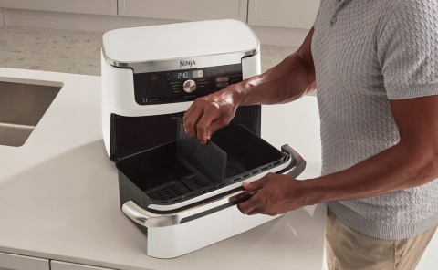 FRYTKOWNICA BEZTŁUSZCZOWA NINJA AF500EUWH 10,4L 2470W DUALZONE 7 PROGRAMÓW