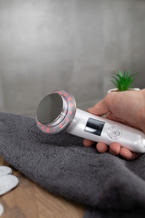 MASAŻER WYSZCZUPLAJĄCY DO CIAŁA NA CELLULIT LOVINE MODELUJĄCY WYSOKA JAKOŚĆ