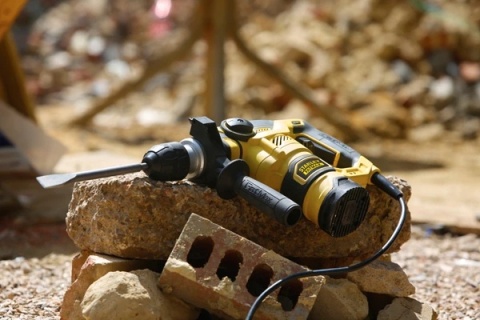 STANLEY MŁOTOWIERTARKA SDS+ 1250W 3,5J DO WIERCZENIA I DŁUTOWANIA W MURZE