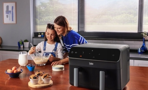 FRYTKOWNICA BEZTŁUSZCZOWA BEKO FRL5388B 2400W 2 KOMORY 7 PROGRAMÓW LCD