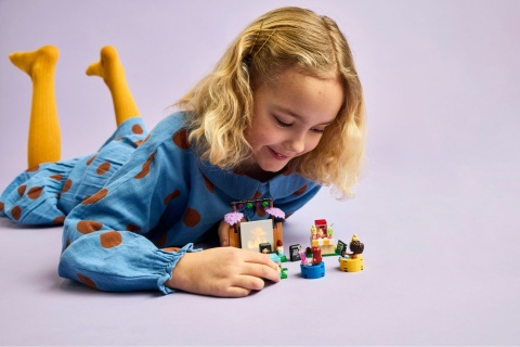 LEGO FRIENDS 42642 MARATON FILMOWY Z PROJEKTOREM POPCORNU I KOMIKSEM ZABAWA