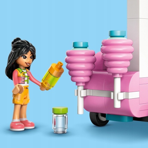 LEGO FRIENDS 42643 STOISKO Z WATĄ CUKROWĄ I SKUTEREM - 110 ELEMENTÓW +6 LAT