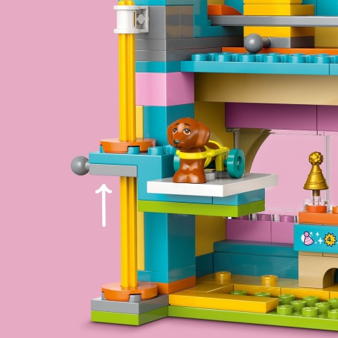 LEGO FRIENDS 42650 SKLEP Z AKCESORIAMI DLA ZWIERZĄT: MINIFIGURY I ZWIERZĘTA