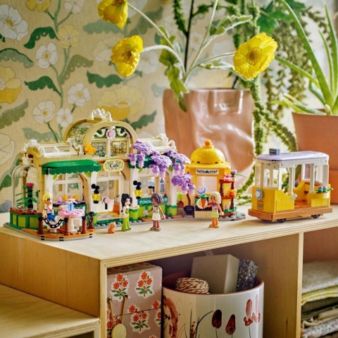 LEGO FRIENDS ZIELONA KAWIARNIA I KWIACIARNIA 1138EL TRAMWAJ 4 LALKI ZABAWA