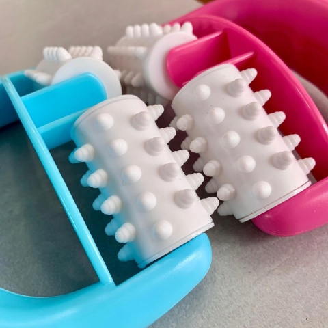 MASAŻER DO CIAŁA ANTYCELLULITOWY ROLLER CELLULIT WYSZCZUPLAJĄCY