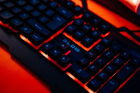 Klawiatura Gamingowa Podświetlana Led Dla Graczy Stalowa Usb Cicha Czarna