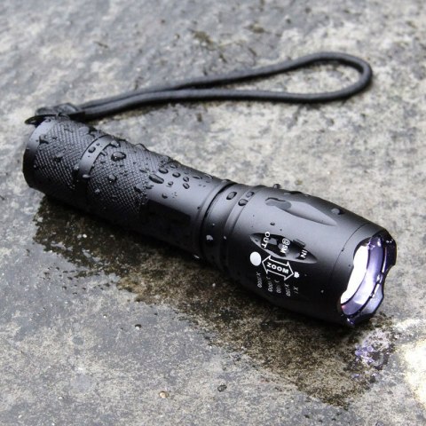 Mocna Latarka Wojskowa Led Cree Xml-T6 Zoom Wodoodporna Metalowa Zasięg 1Km