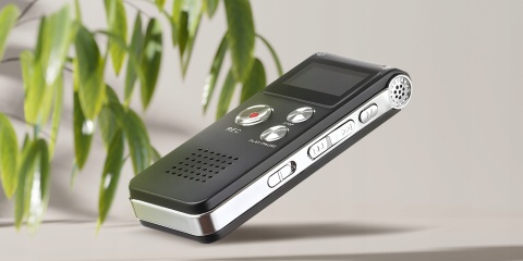 Dyktafon cyfrowy LOGIT 8GB z redukcją szumów - 576h nagrywania